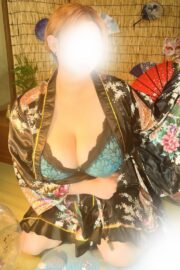ももな